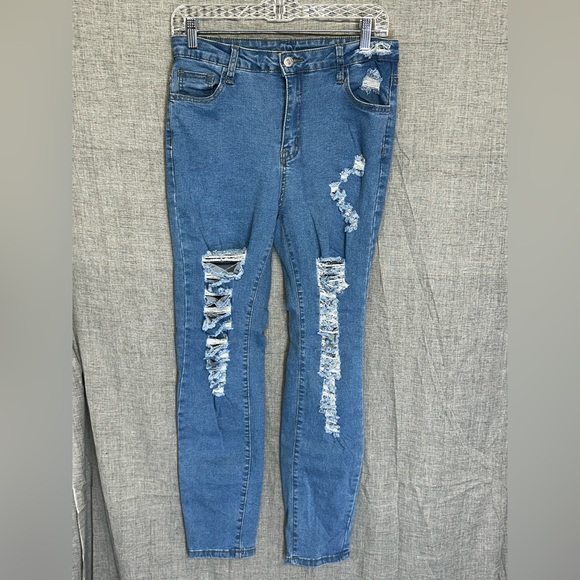 SHEIN Denim - SHEIN Ripped Denim Skinny Jeans